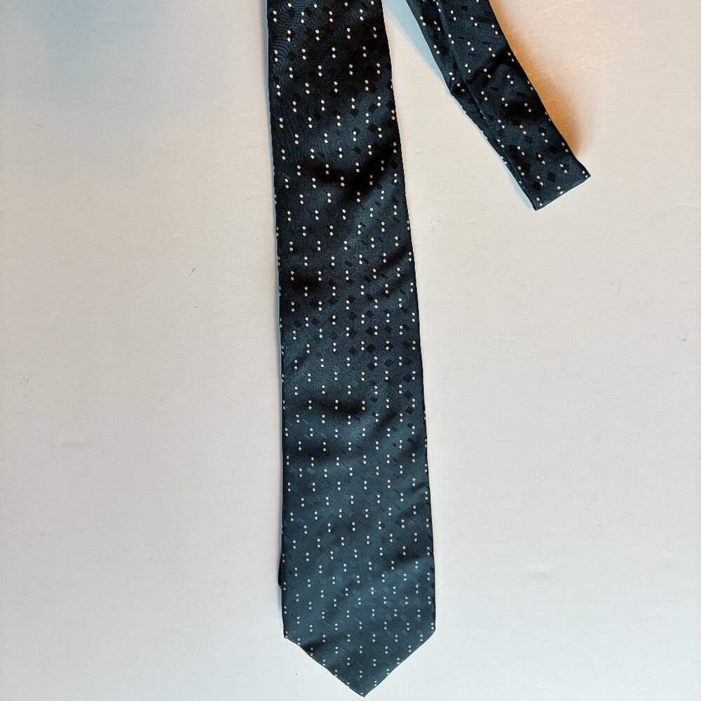 Saks Fifth Avenue 100% Silk Tie – Black with Ivory Dot Pattern – Made in Italy